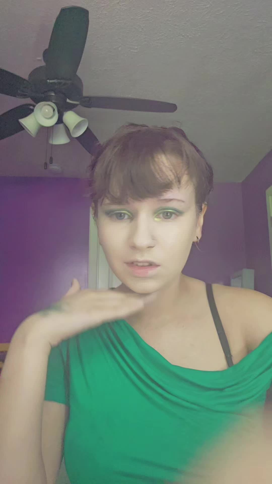 @Just Jonnika 🦖