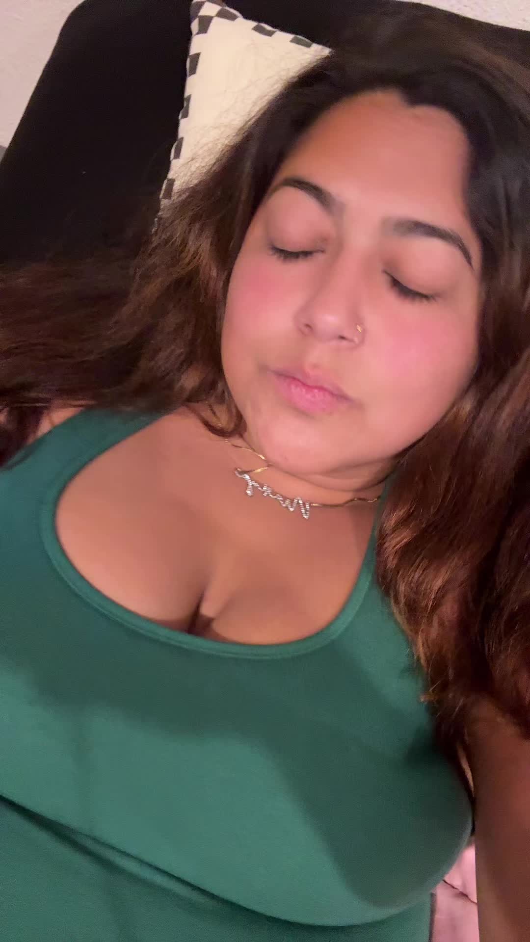 @Mari B