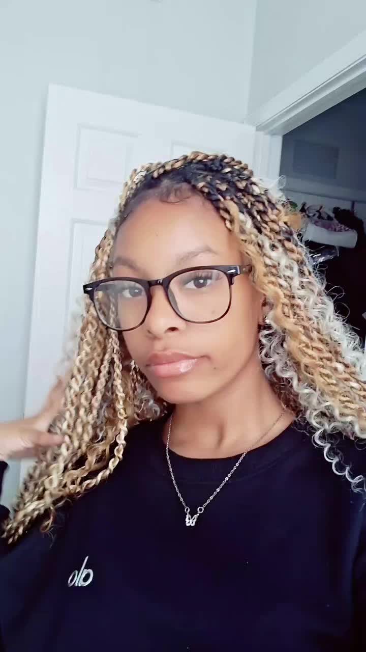 @ᥫ᭡💋