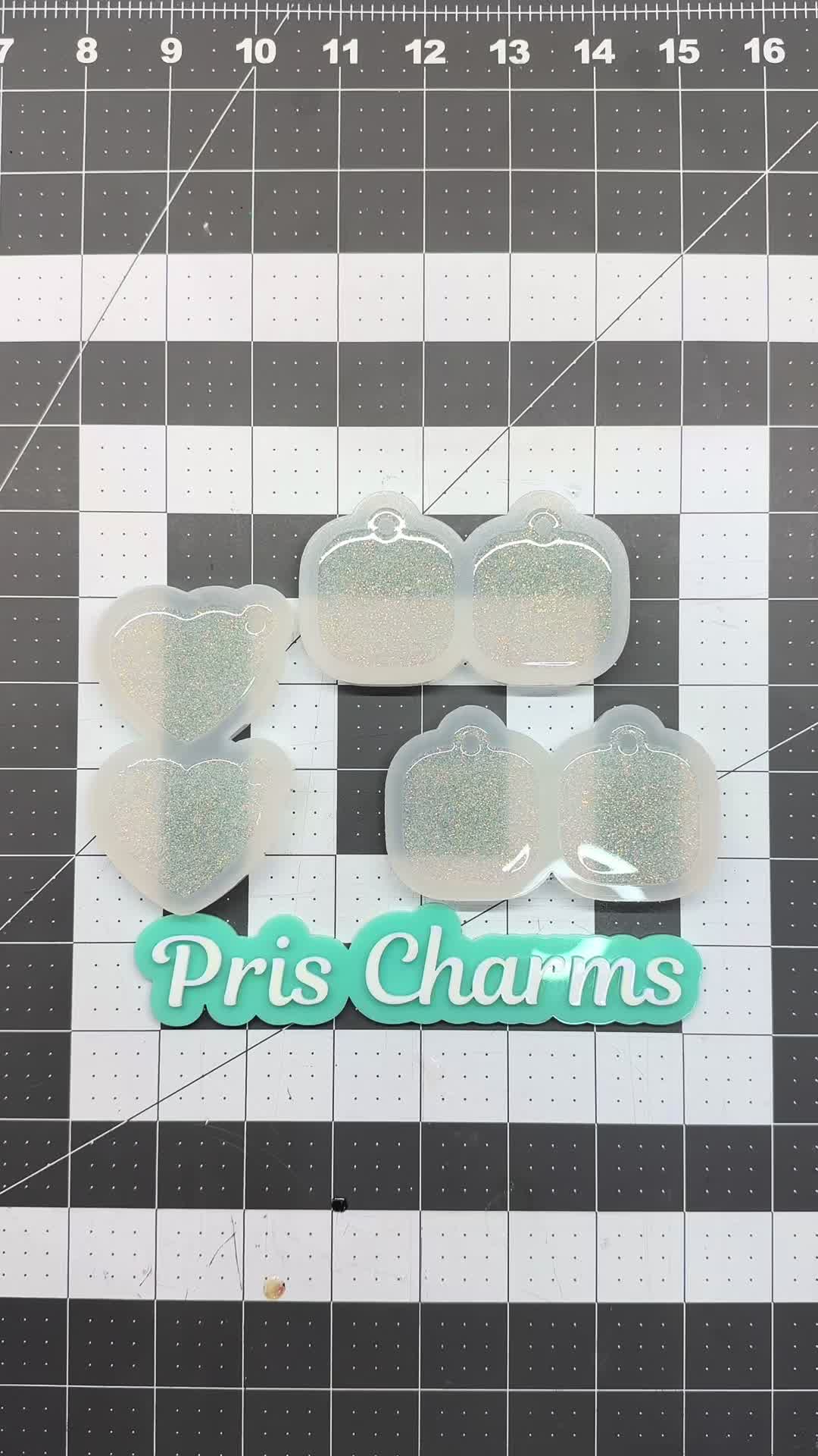 @Pris Charms