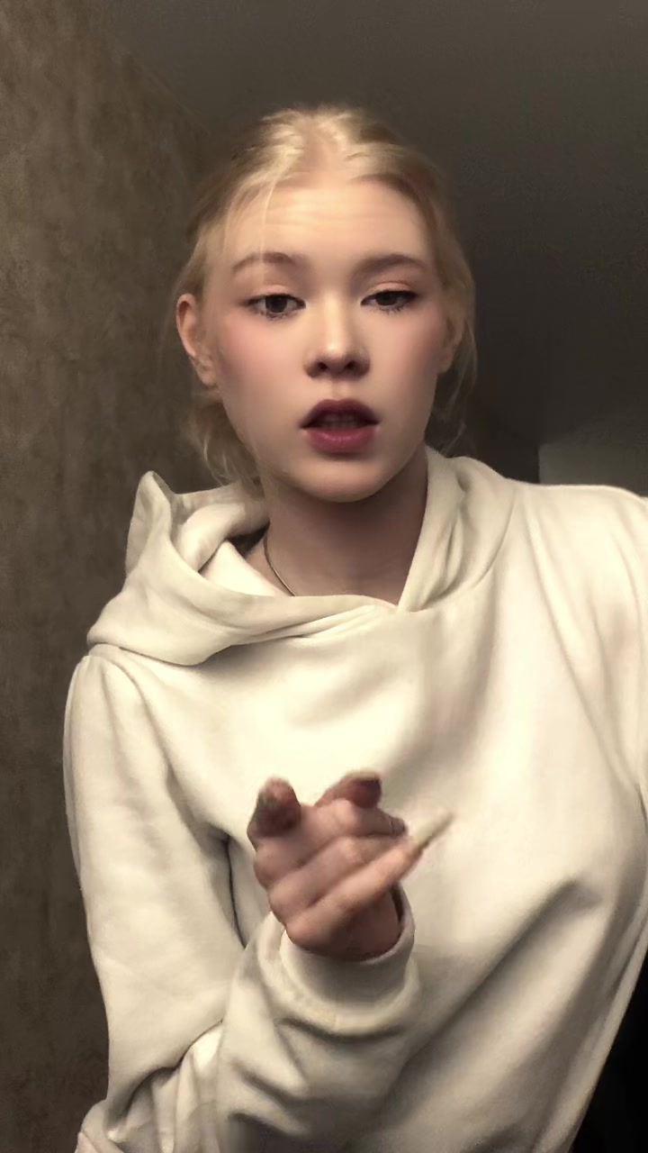 @Ksy