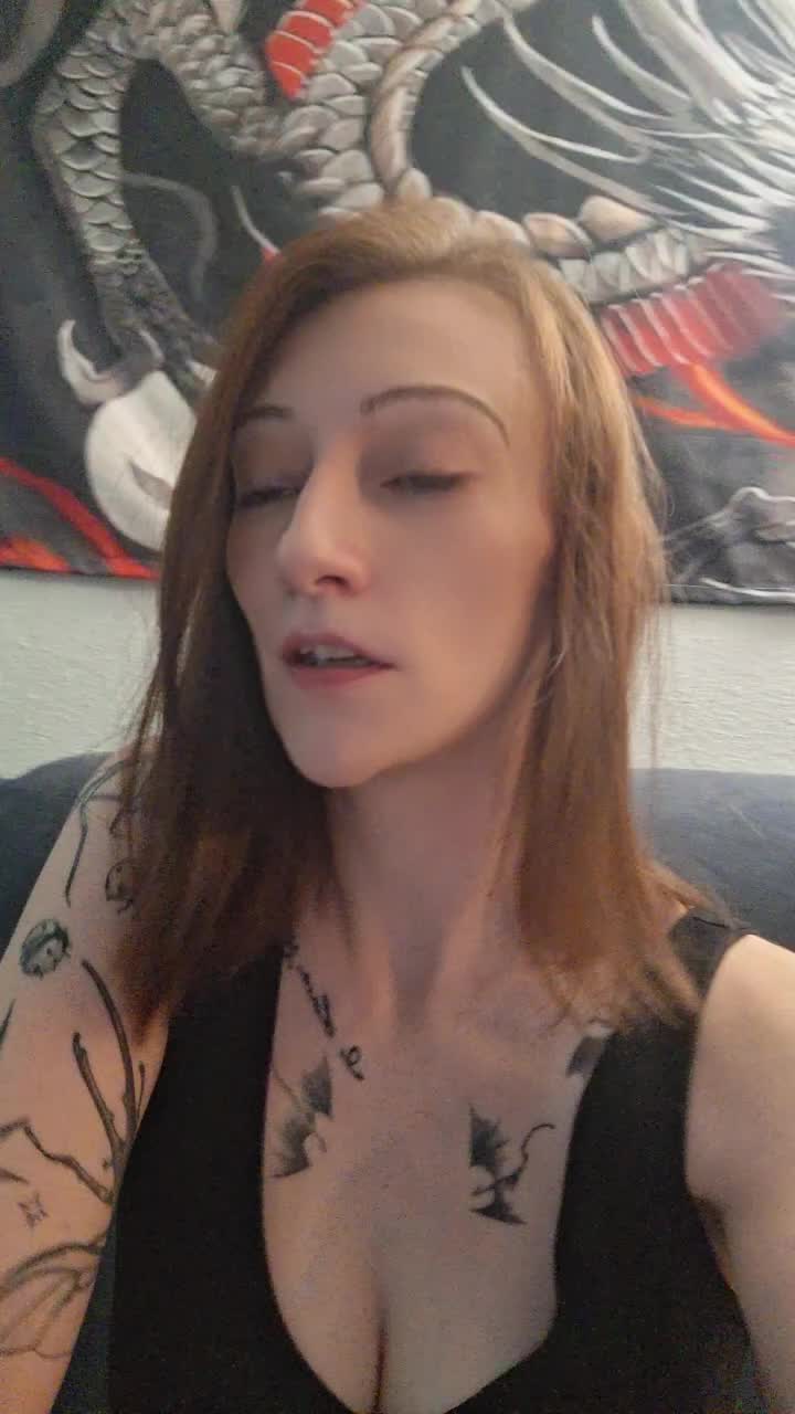@Wrong_Bitch😈