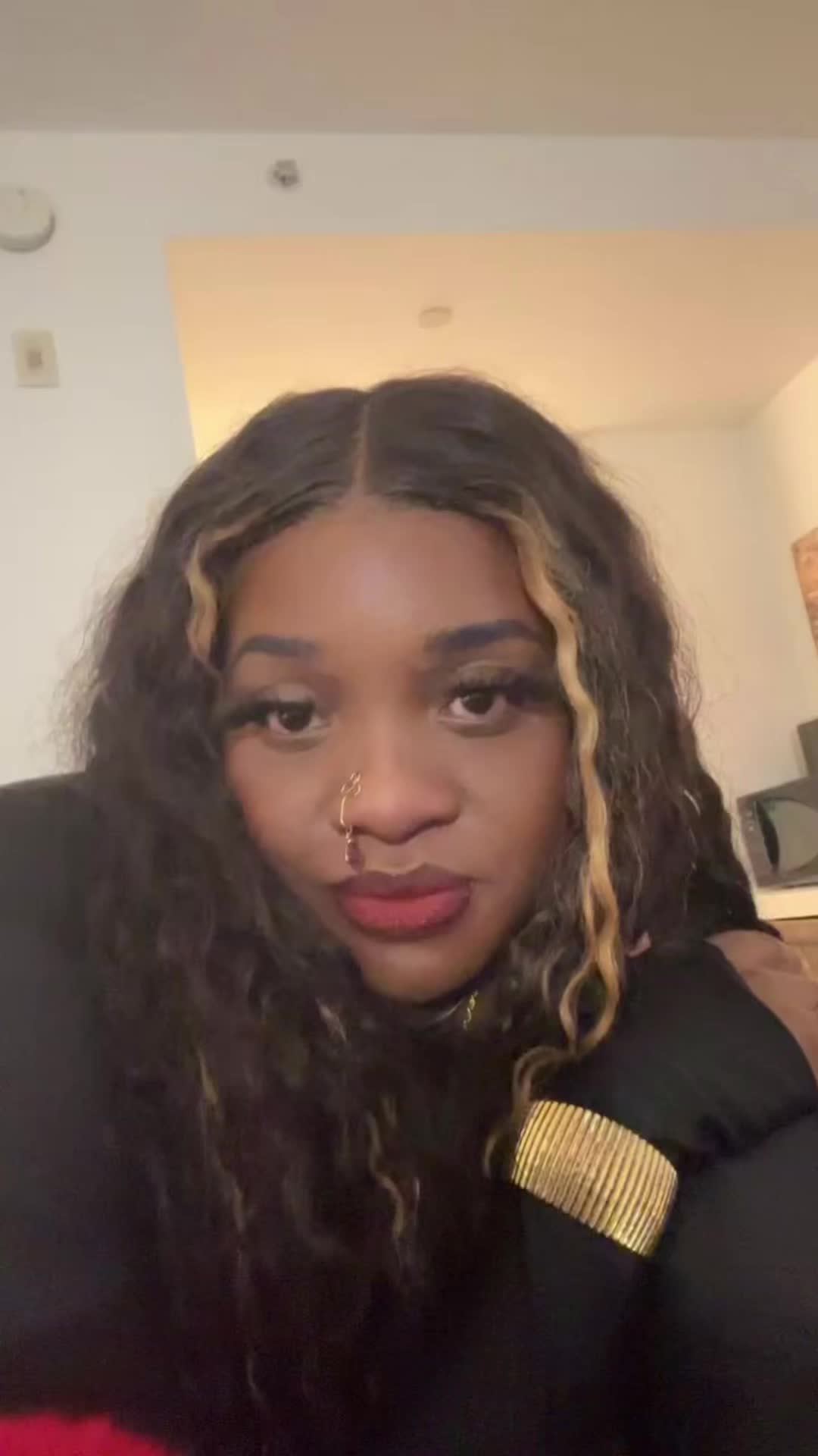 @AuthorBaeNikkaye