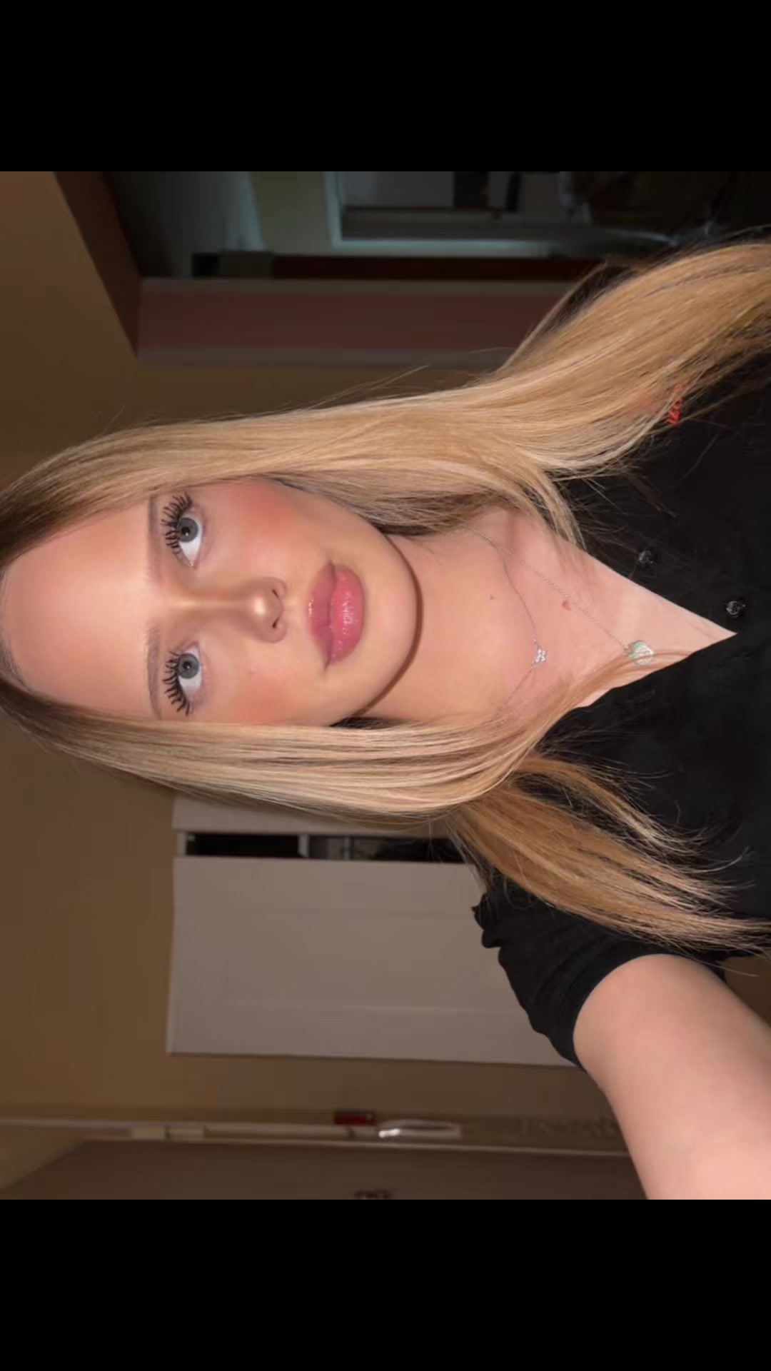 @👩🏼