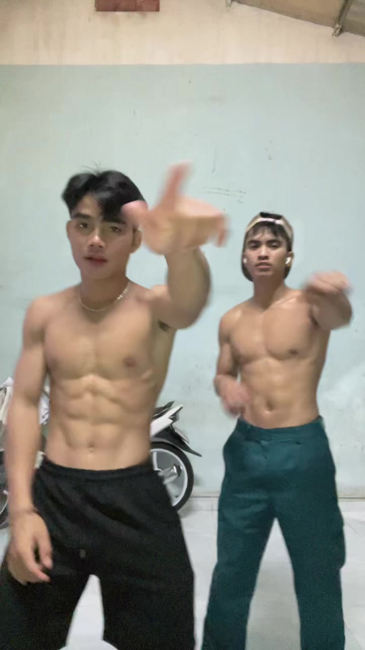 @Hươu adrơng 🏐