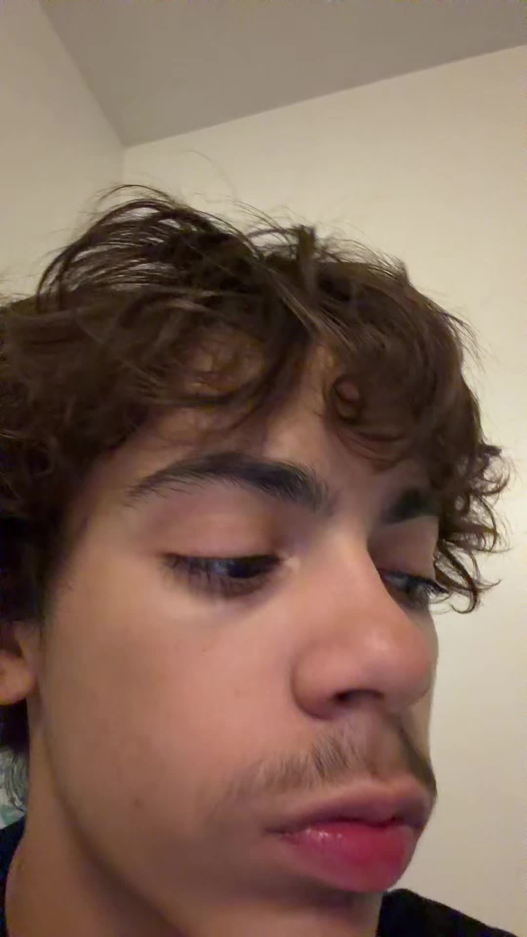 @iseezayy