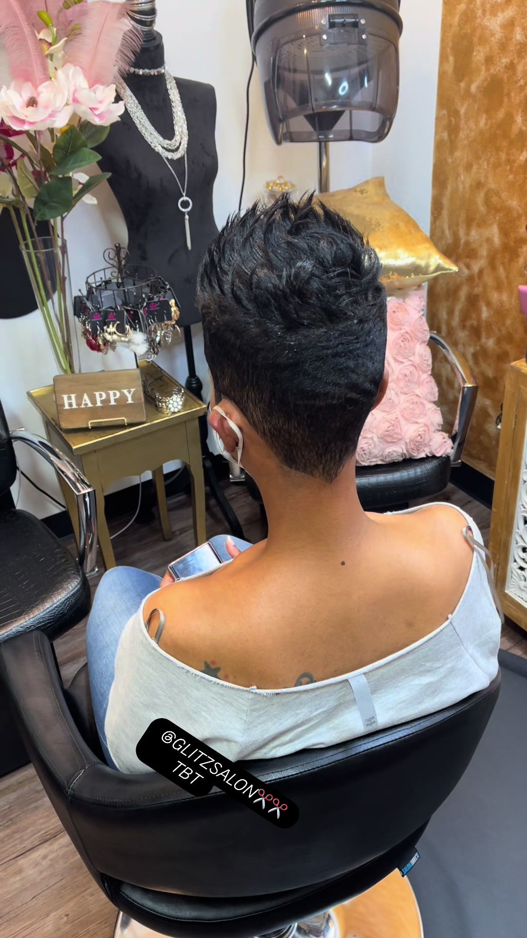 @Glitz Salon