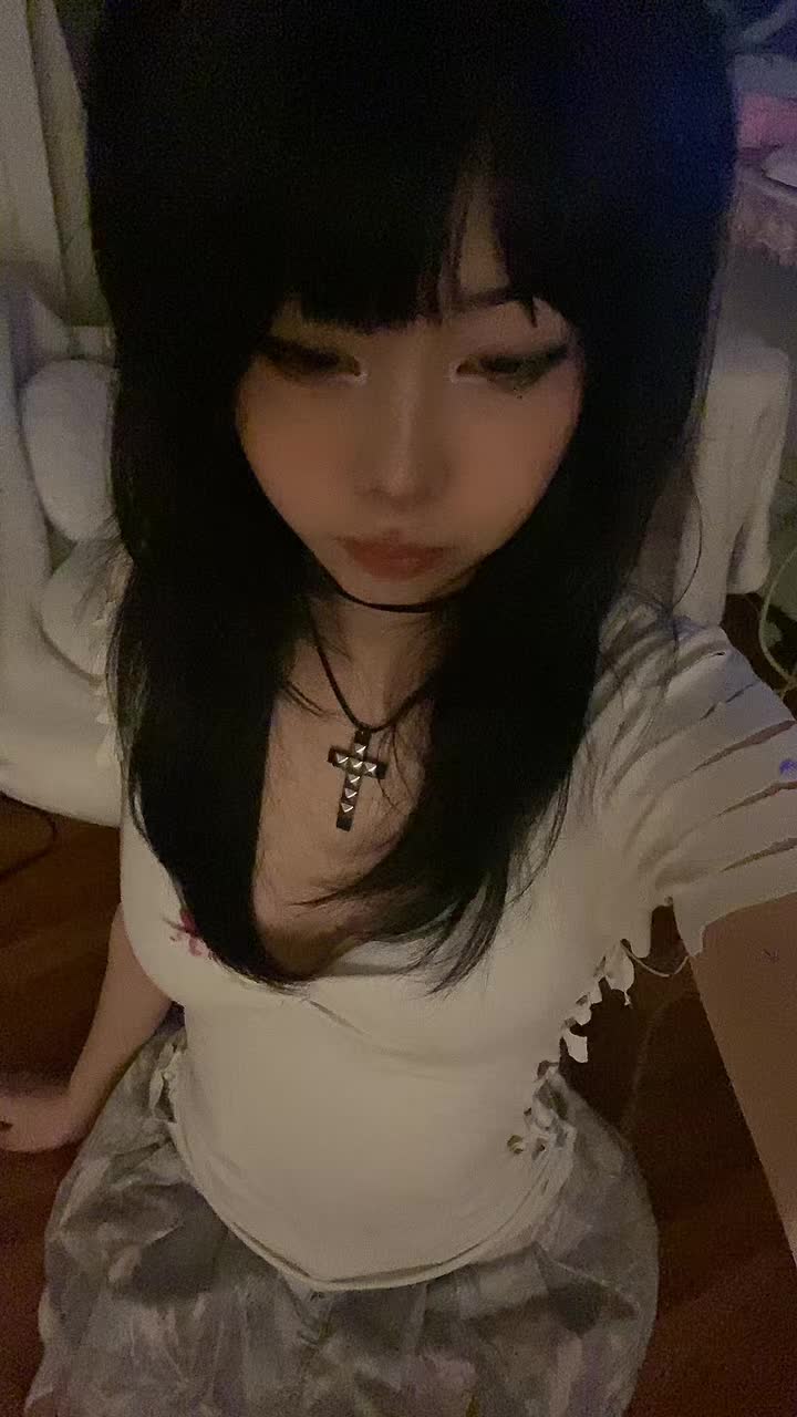@shy ᢉ𐭩