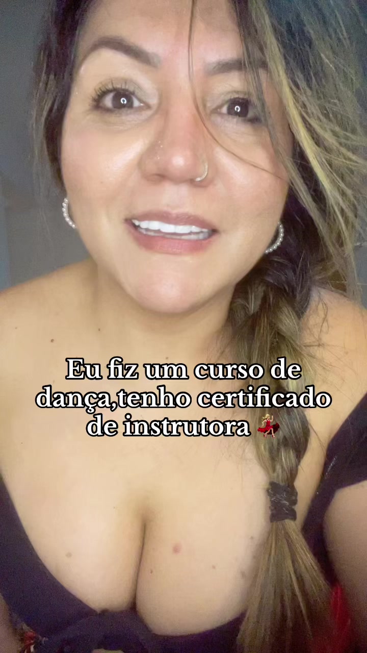 @N&uacute;bia Mehrens