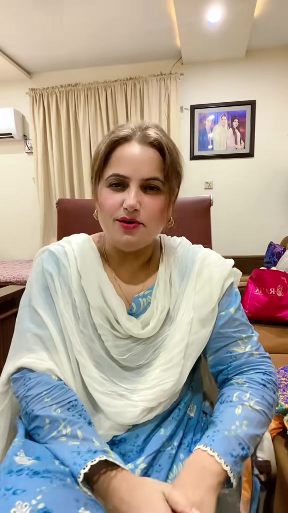 @Ayesha Shoaib