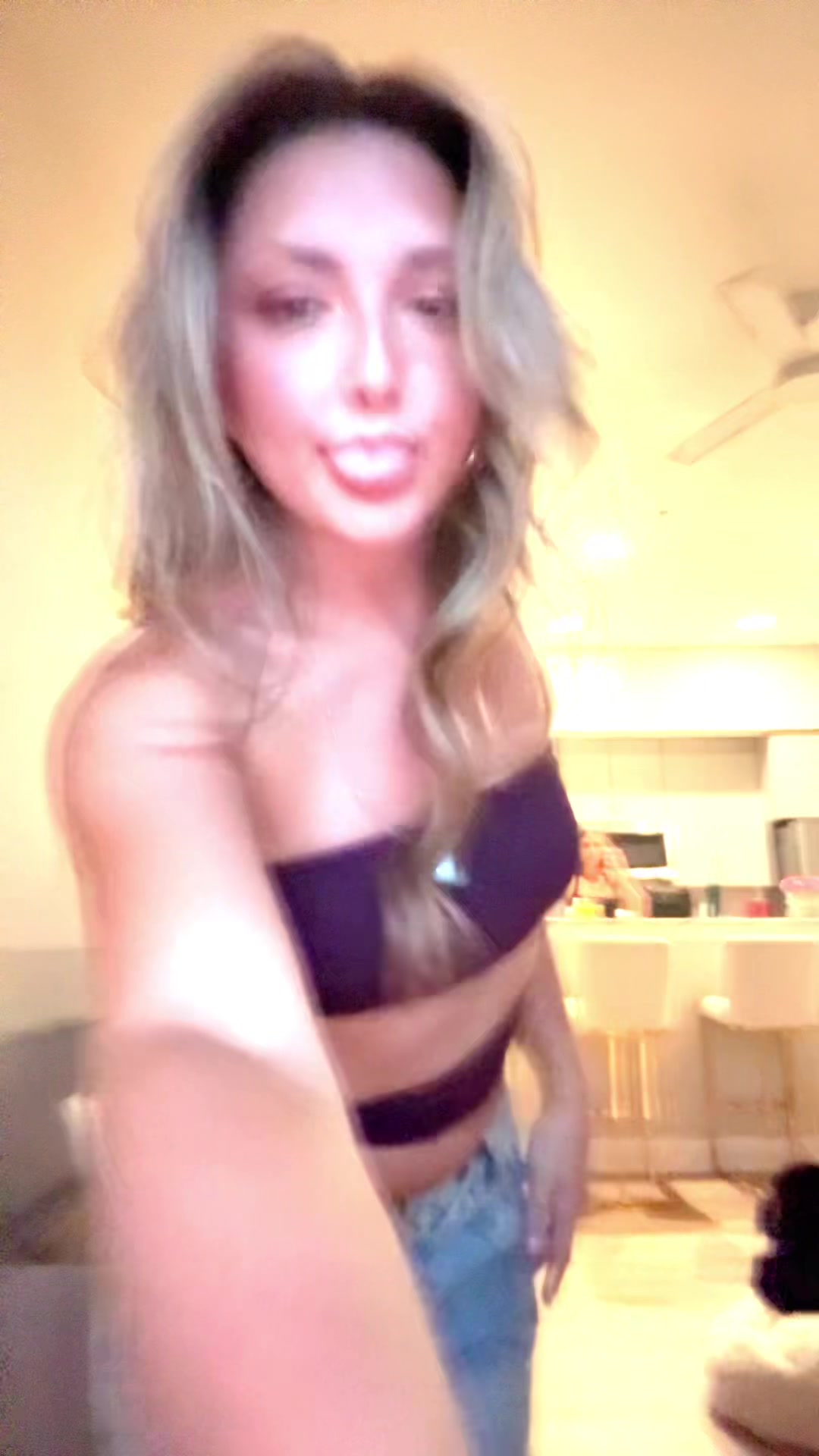 @Juliana😽