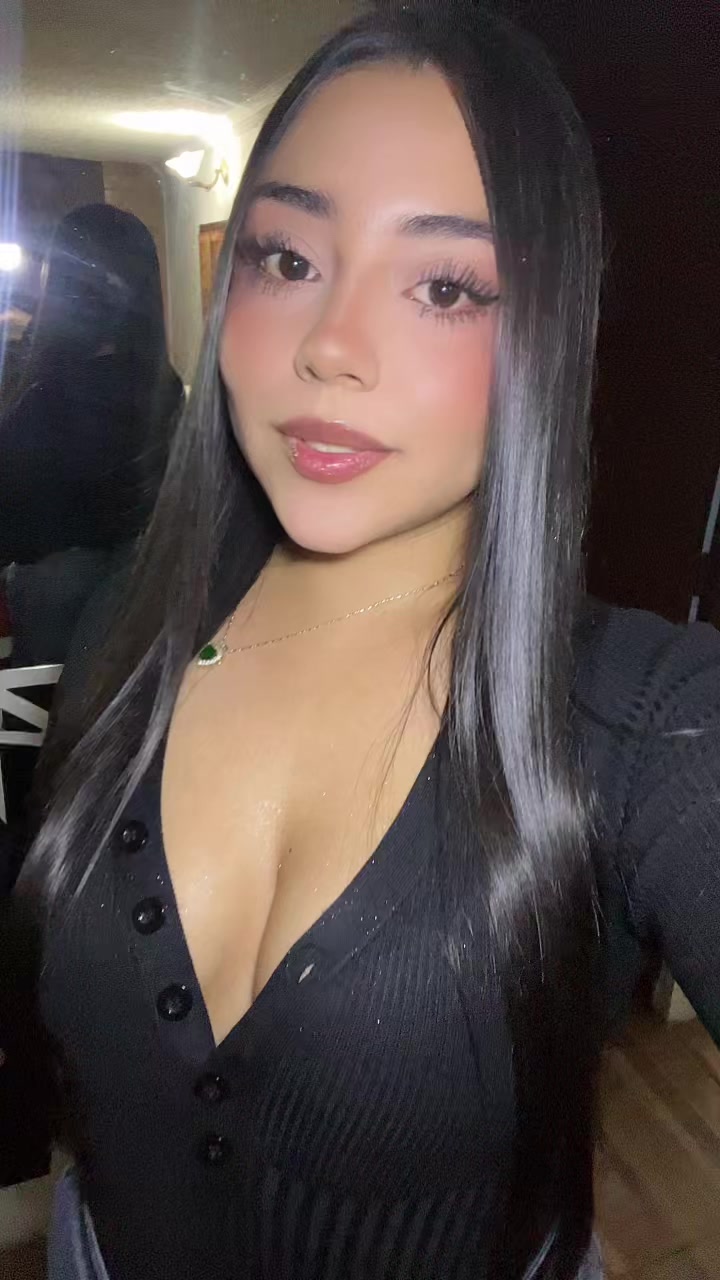@Laura González