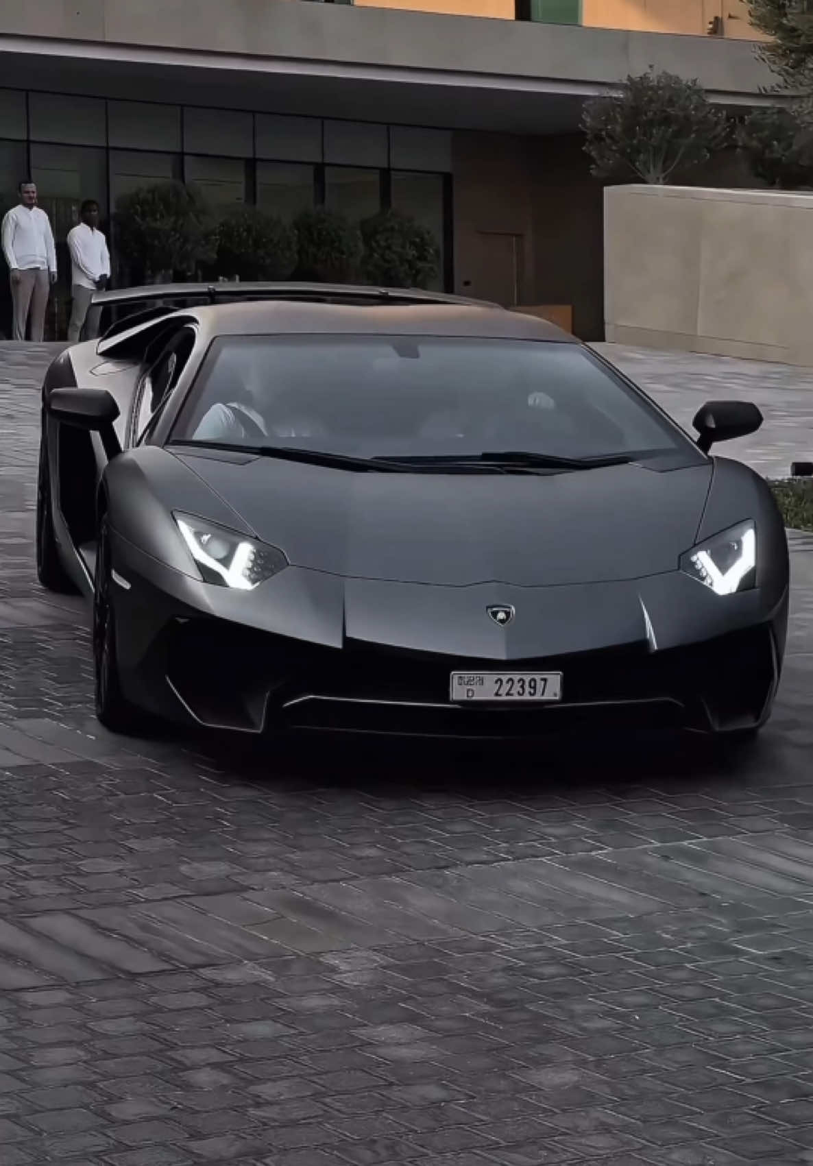 @Luxury