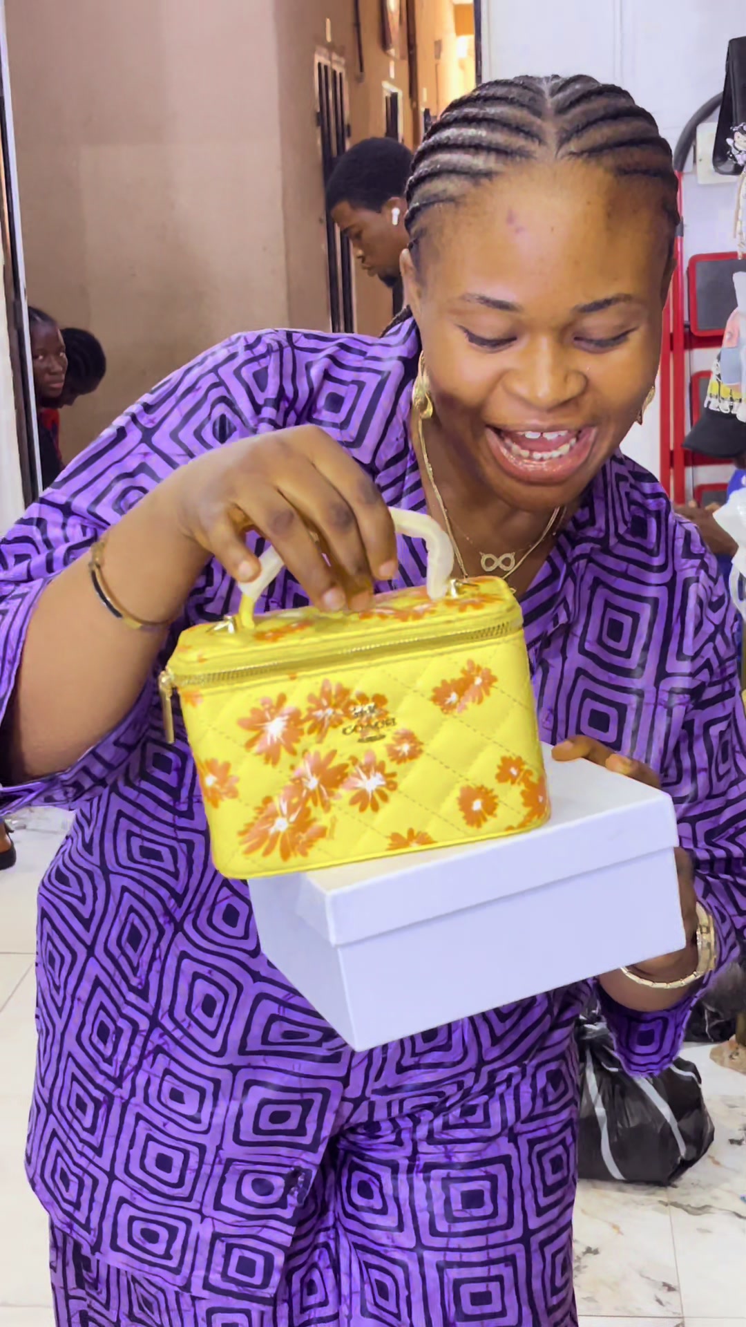 @NO 1 BAG WHOLESALER IN EKITI
