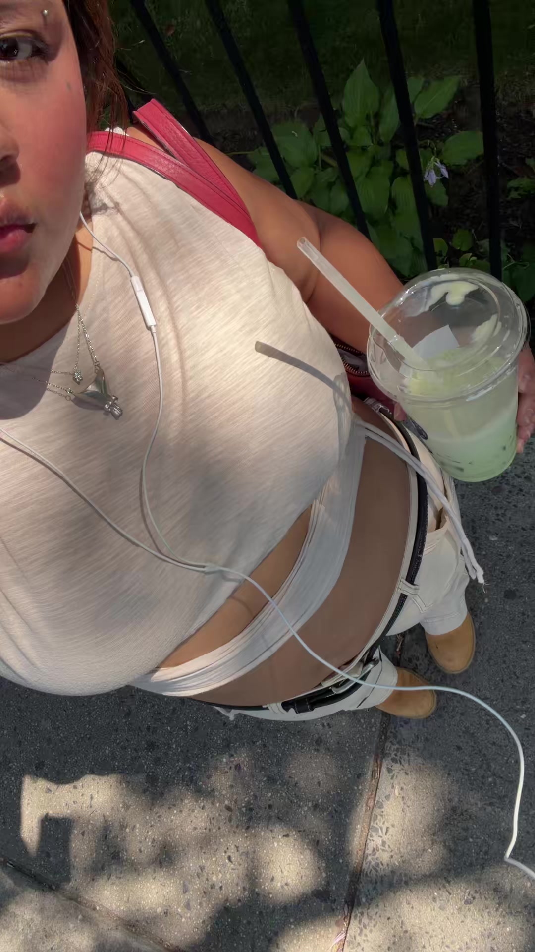 @Jezzlya