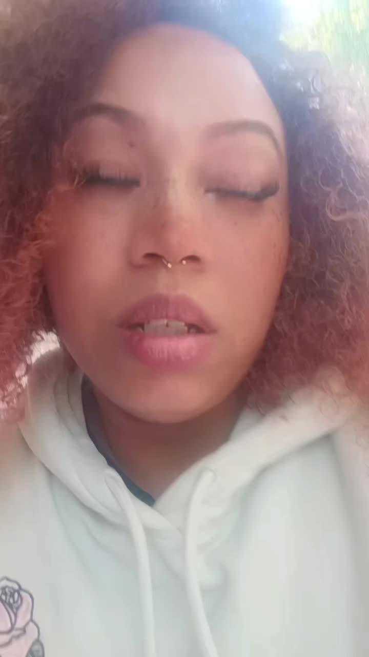 @XoPrettyWeirdoO