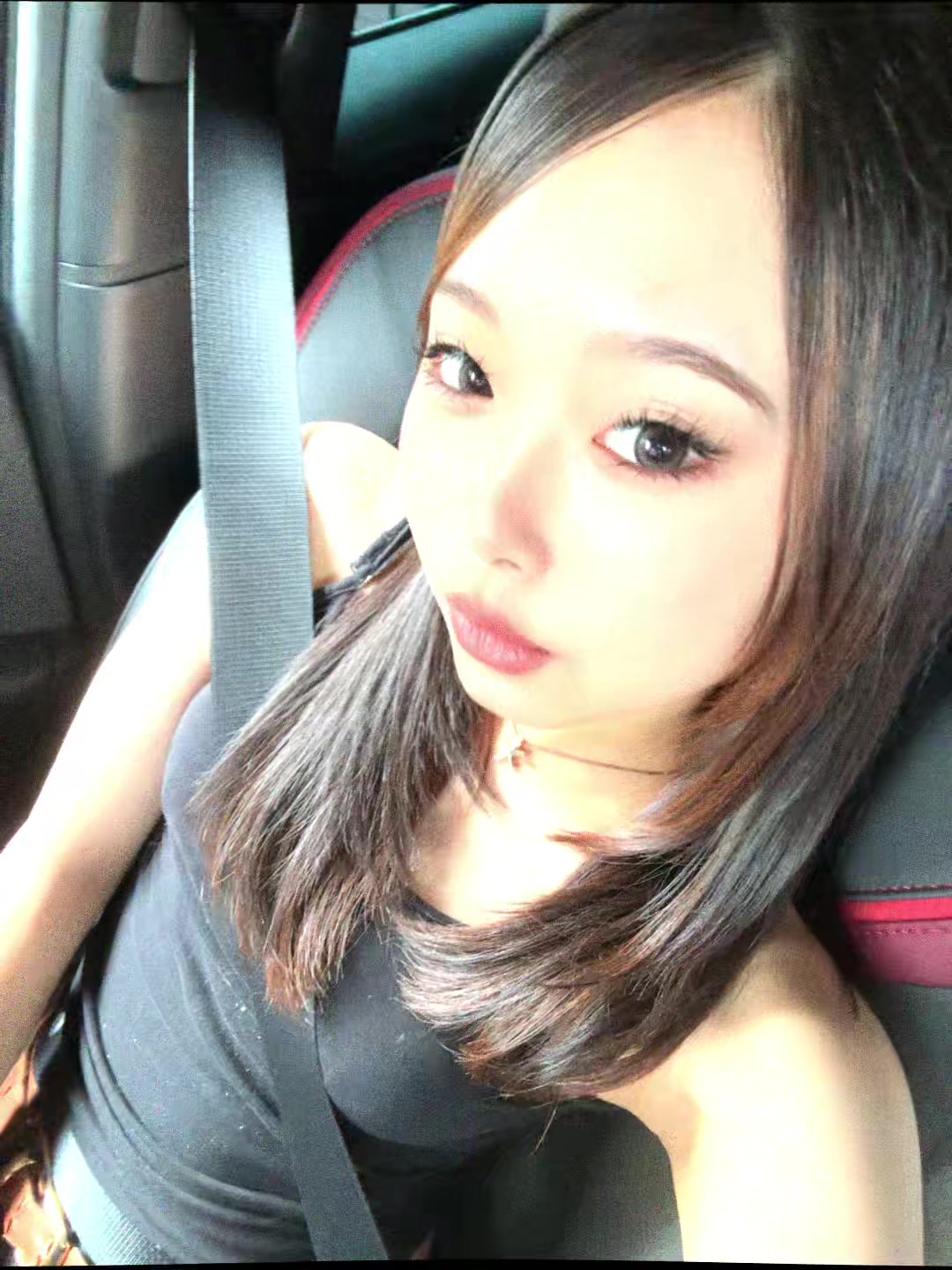 @つー
