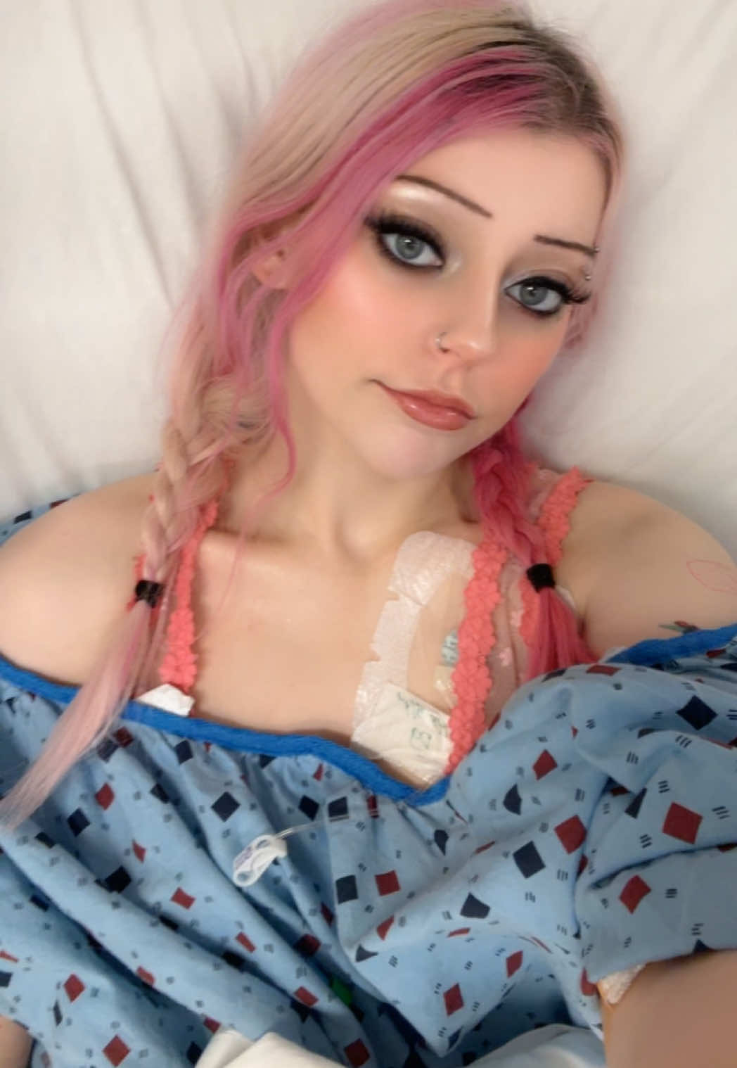 @KT⋆˚✿˖°
