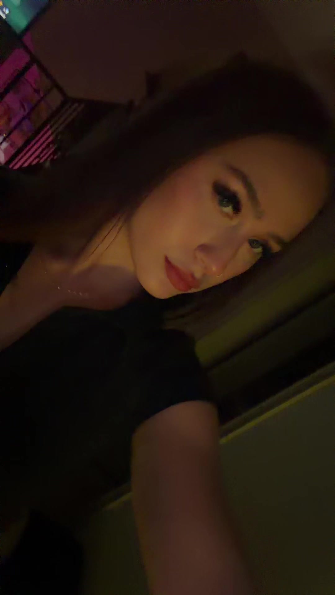 @avanextdoooor