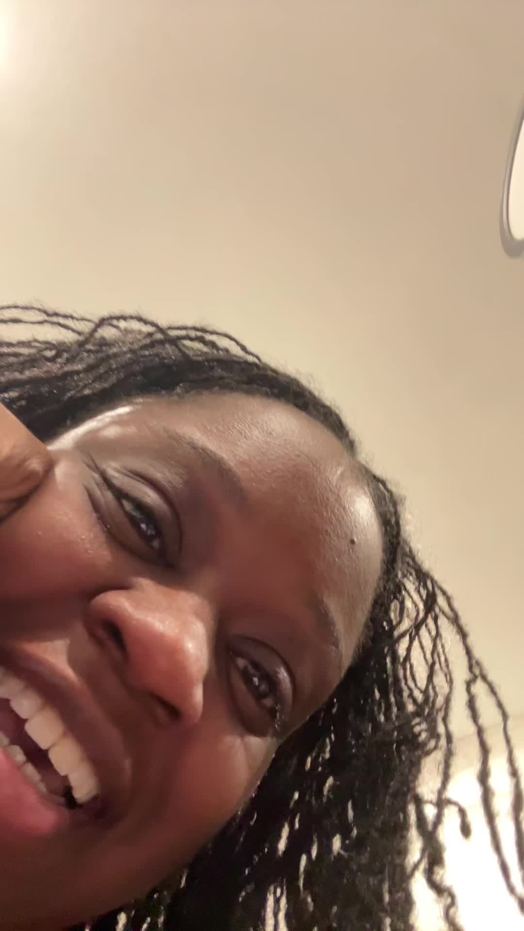 @tiffany2.0official