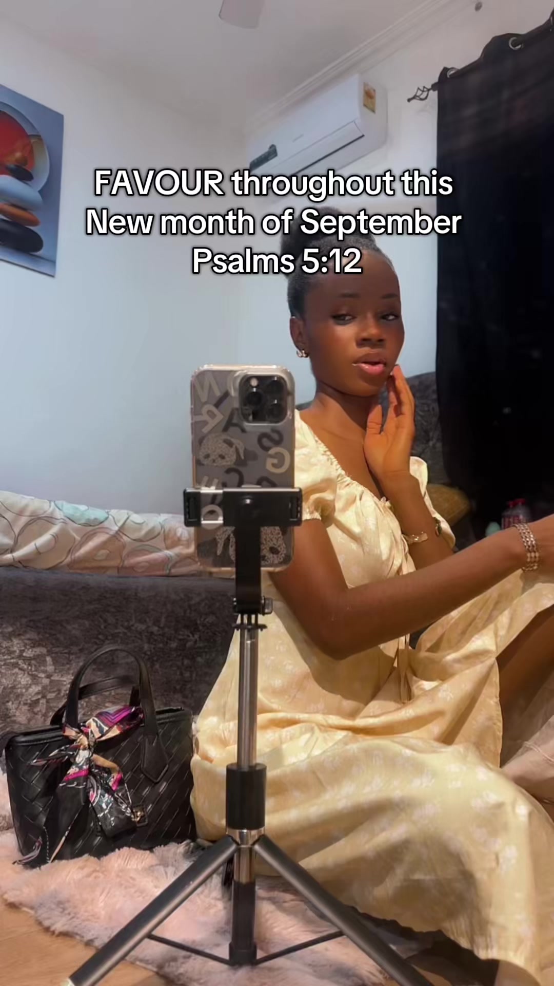 @Zellie🎀🤍🛍️
