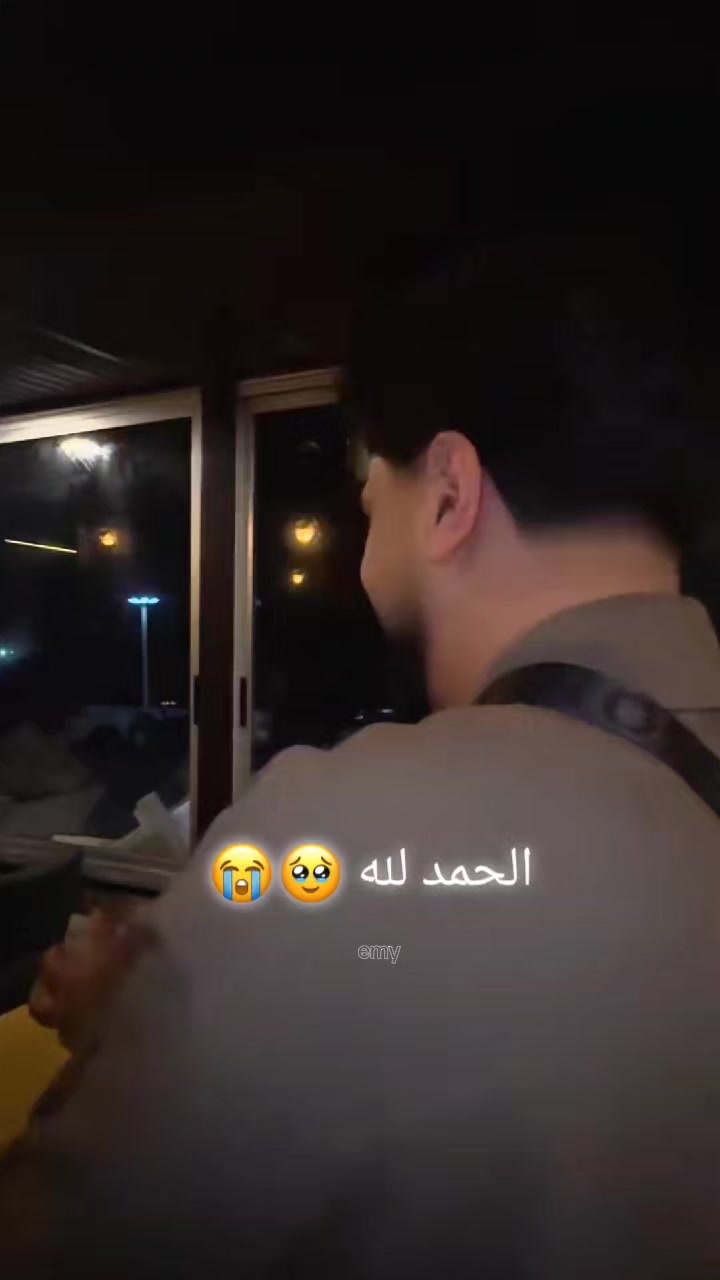 @Emy 🦋⚡