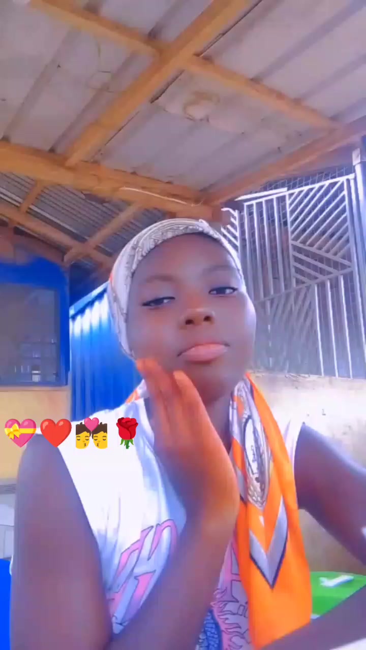 @Vero Niki ๐๐๐