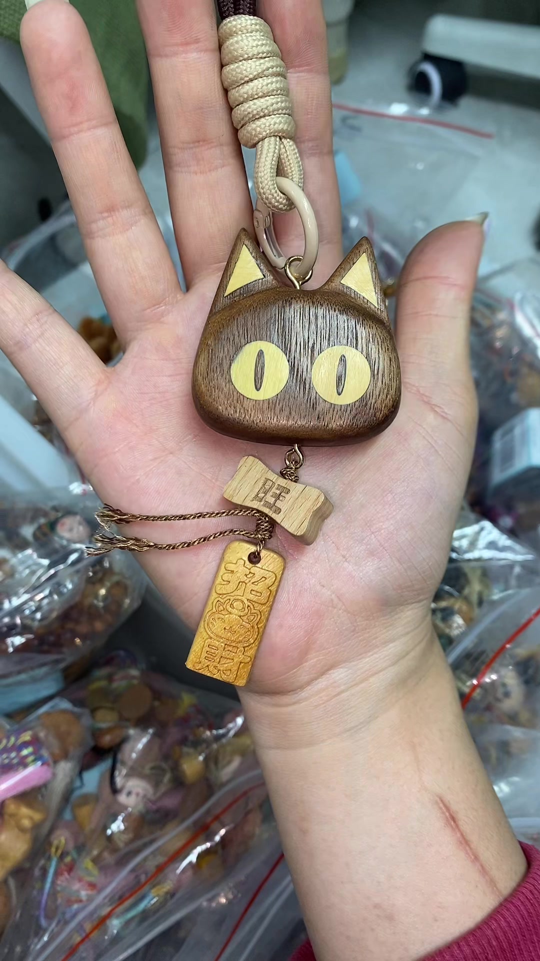 @North&ensp;Crystal&ensp;Beads