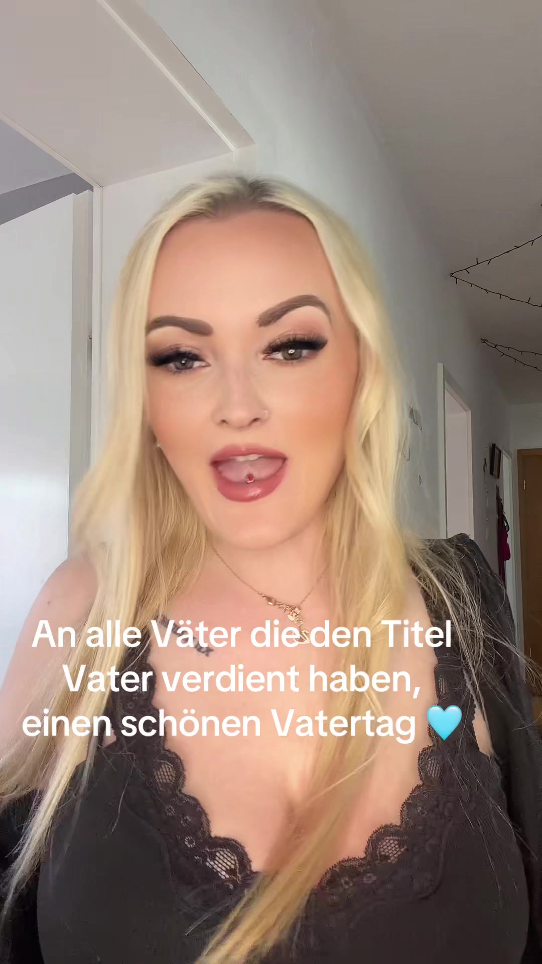 @Alex-Blond