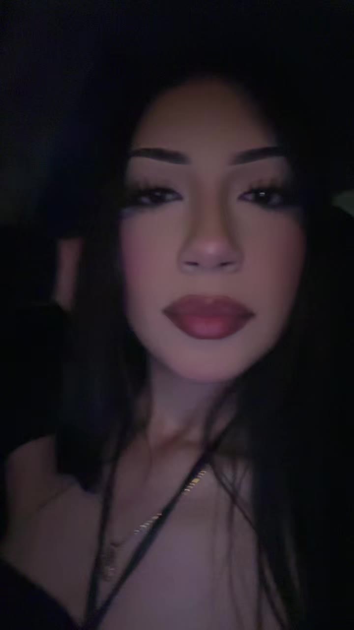 @emicarre21