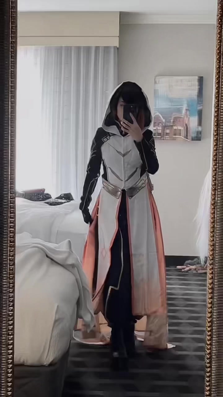 @Floofy