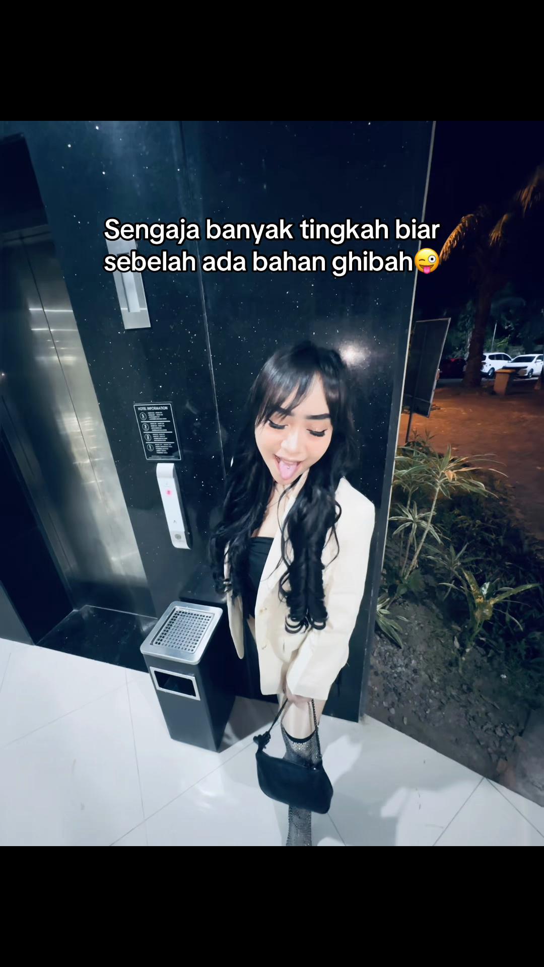 @dj.rini.amora
