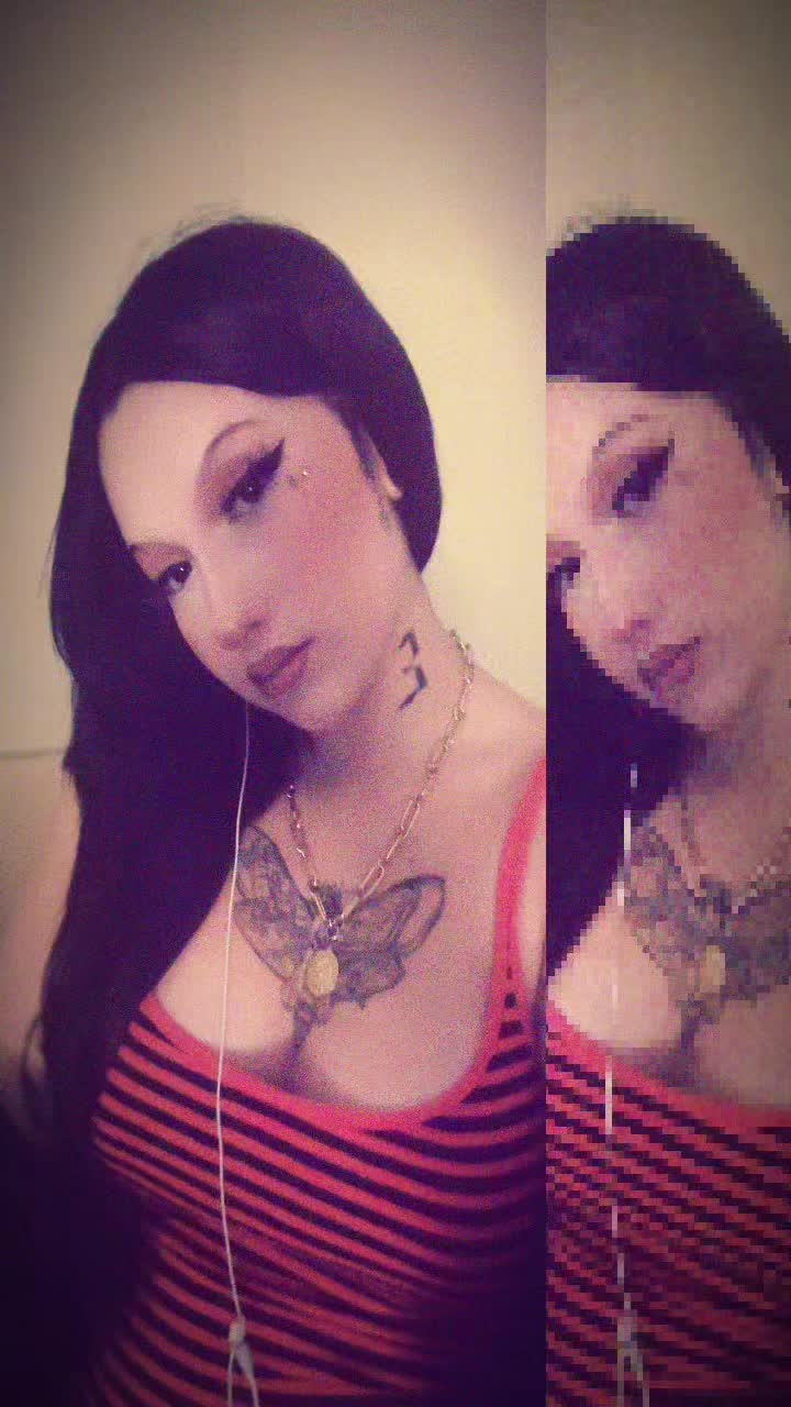 @★