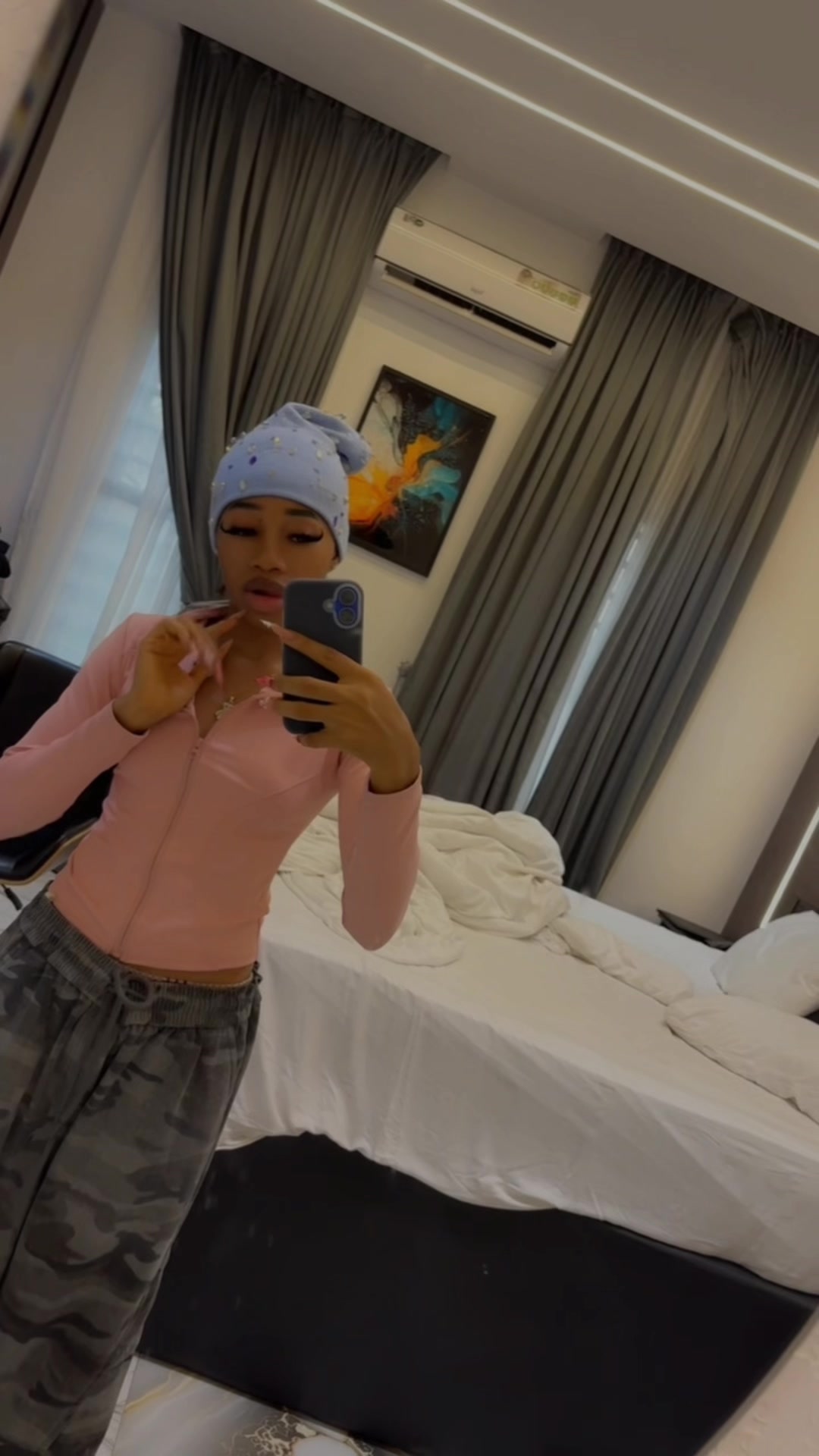 @SONIA๐ค