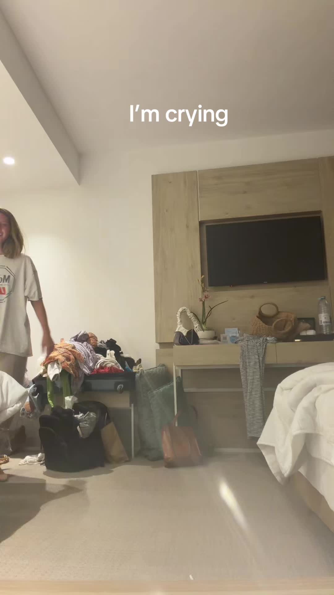 @Bella
