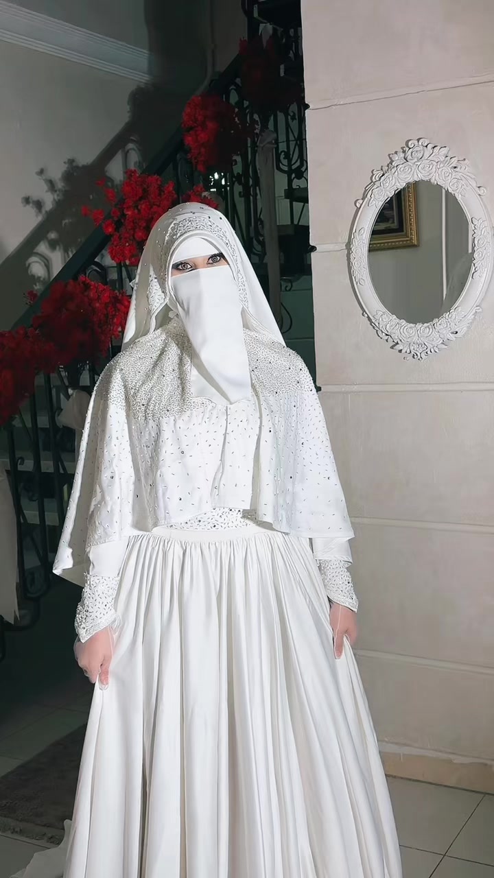 @Menna taha || منة طه