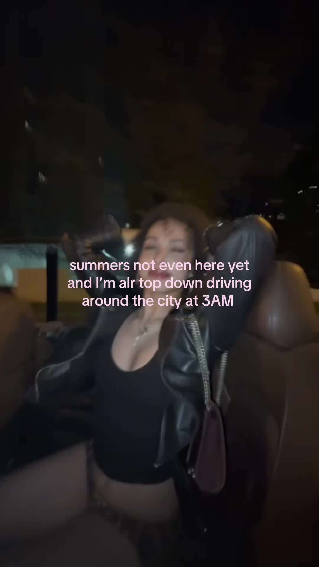 @ELLENIA MIONI