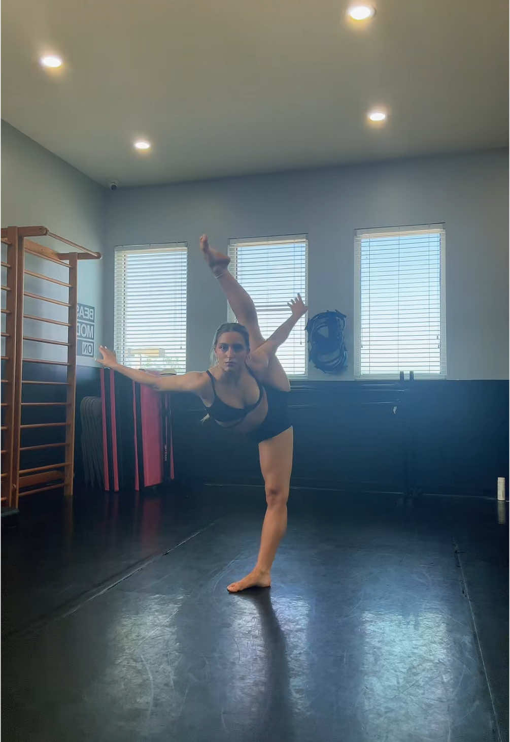 @catherineclaytonn