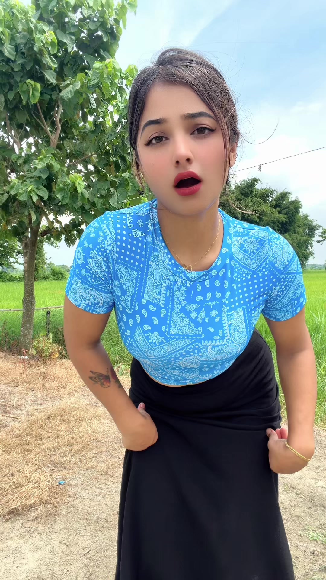@Moon🌙🇳🇵