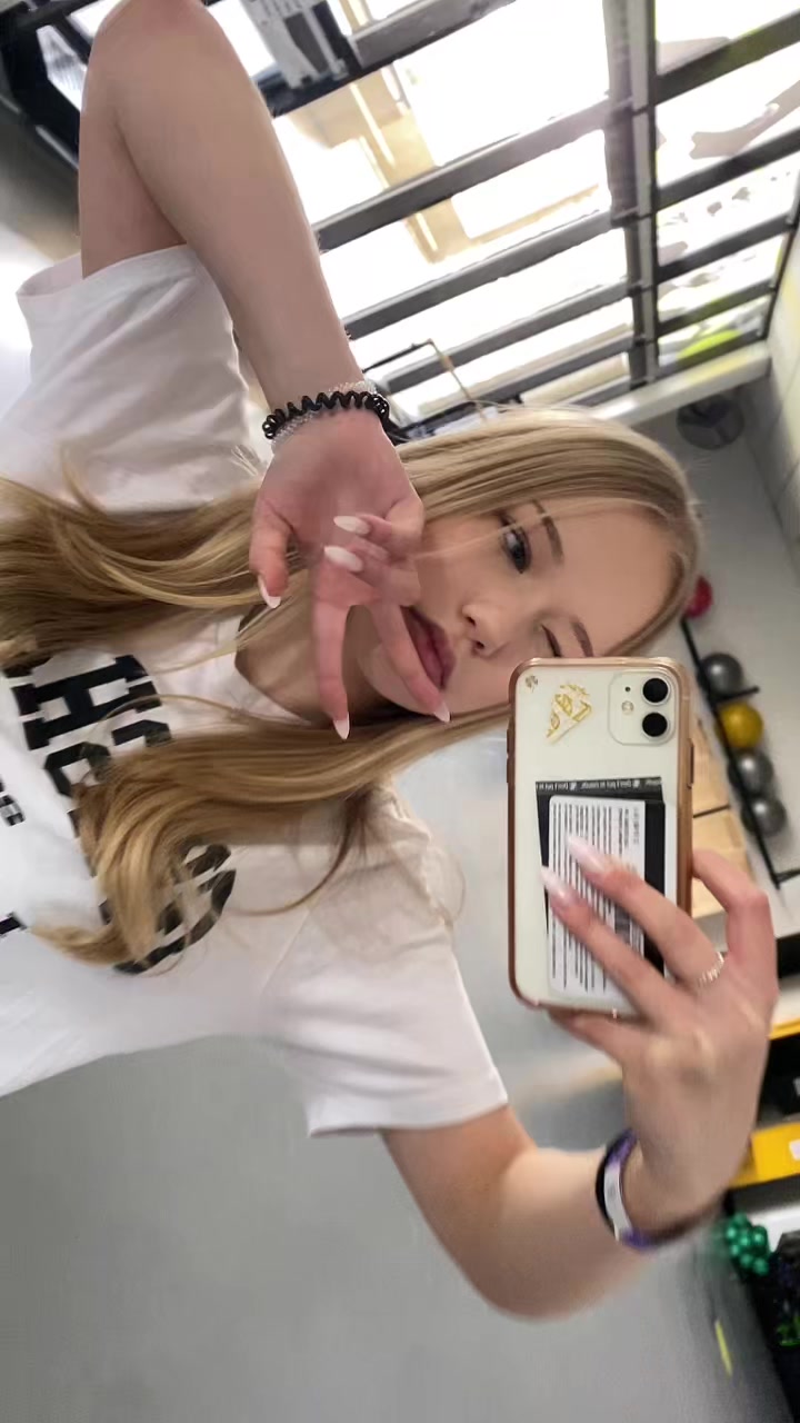 @златуся🙇🏼♀️