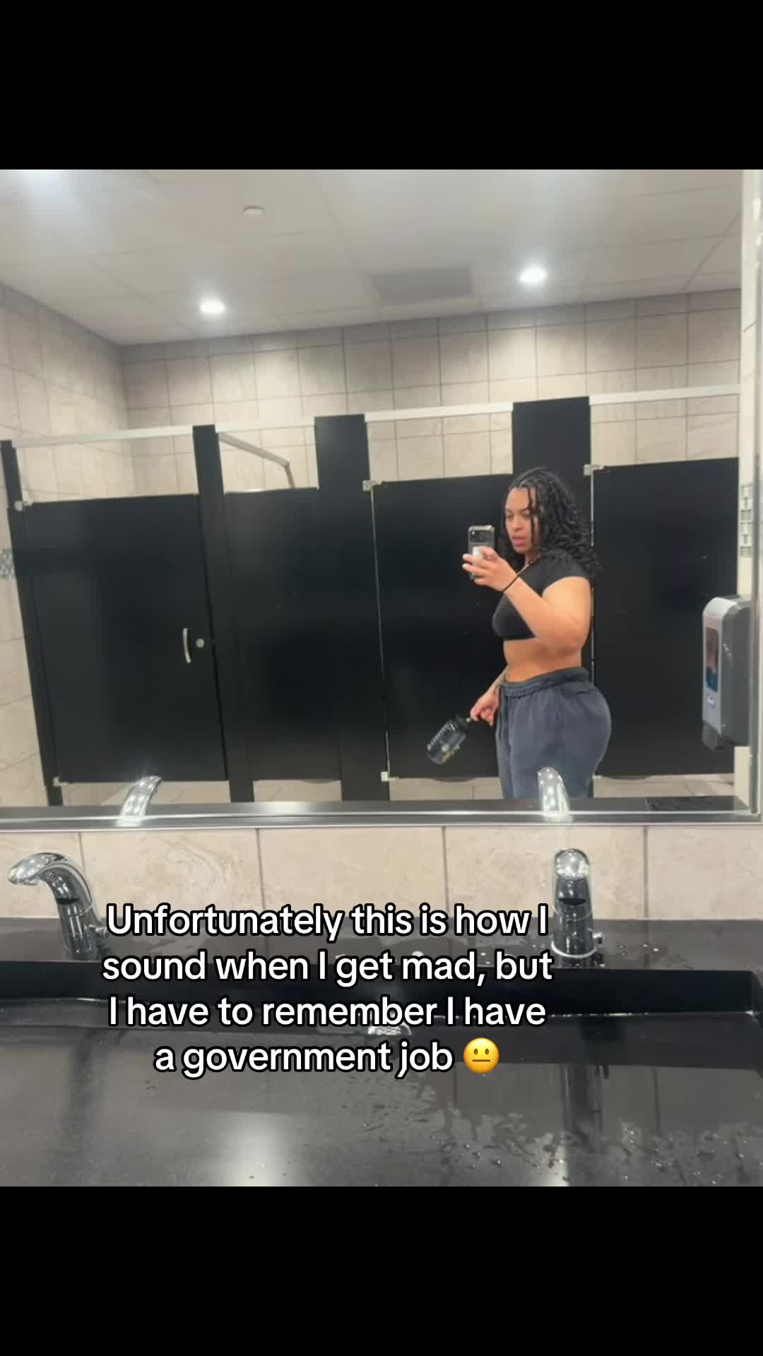 @Anaaa