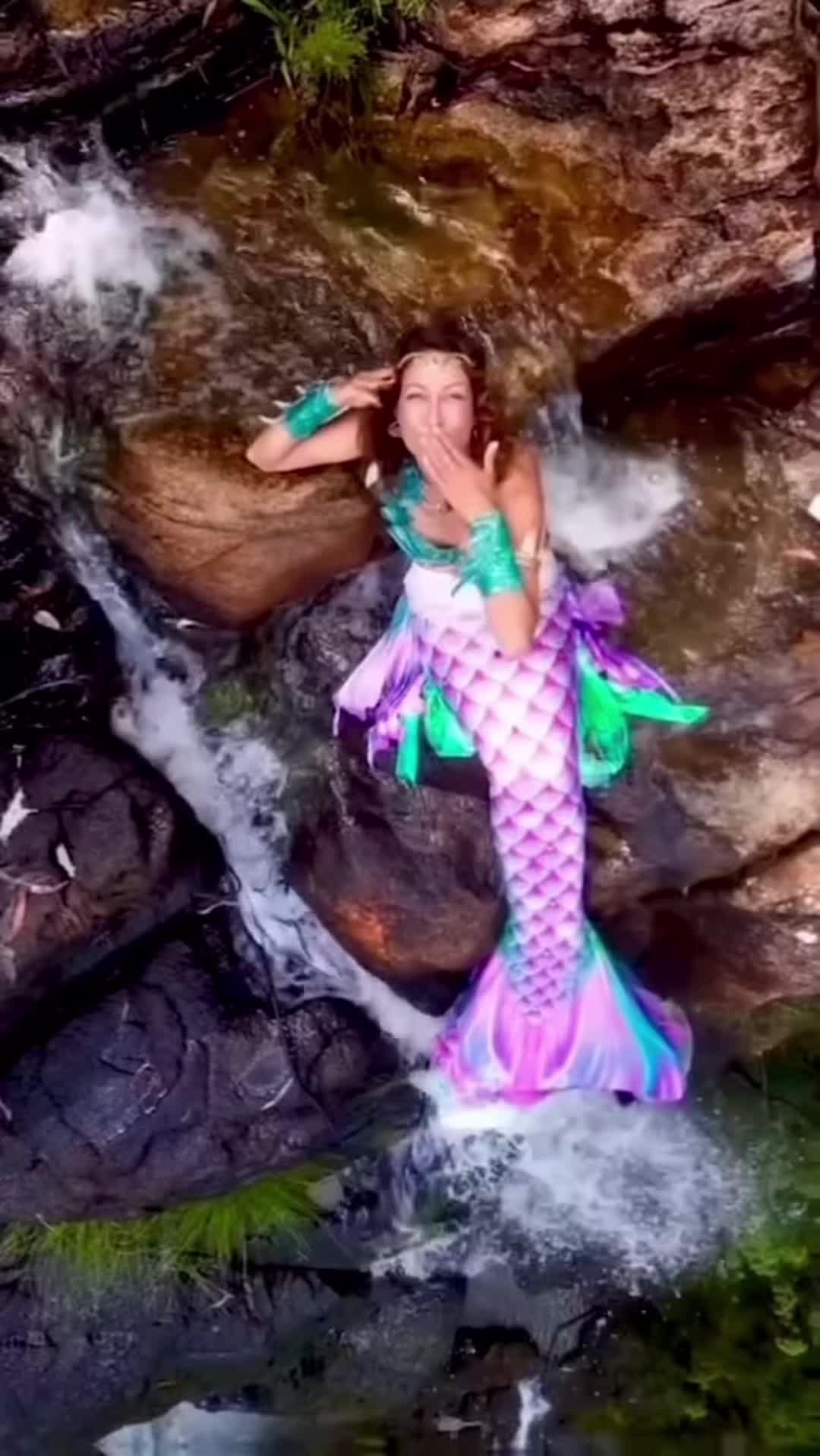 @Ishika.Designs