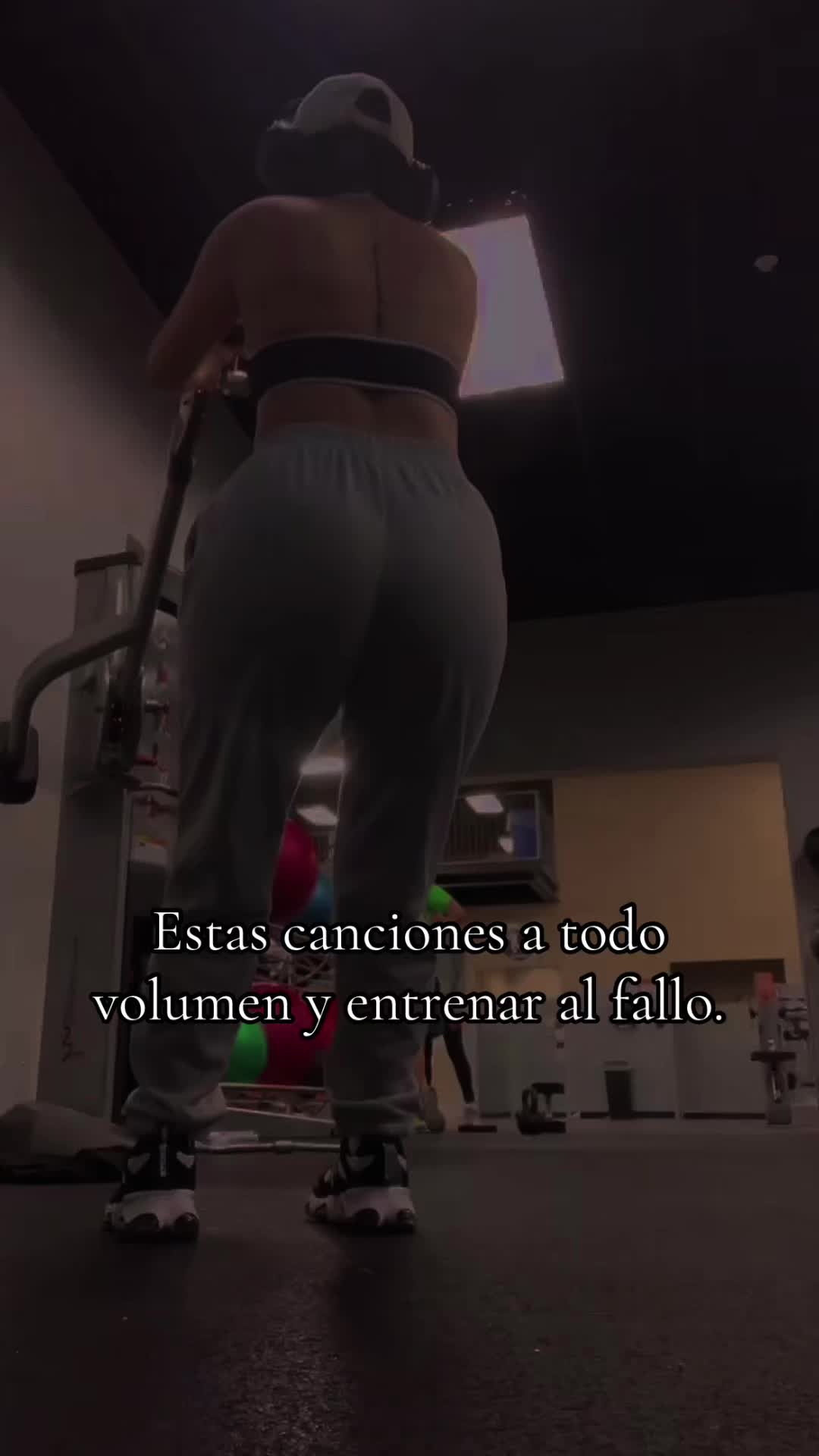 @Sharlinee🎀