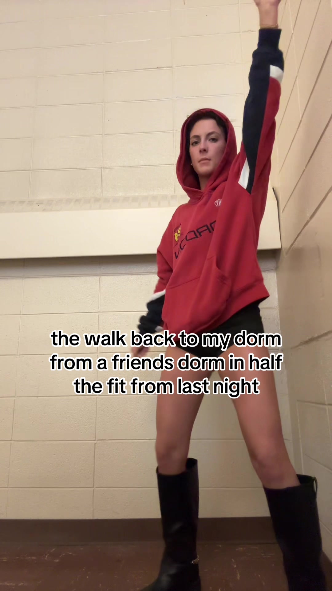 @Ava