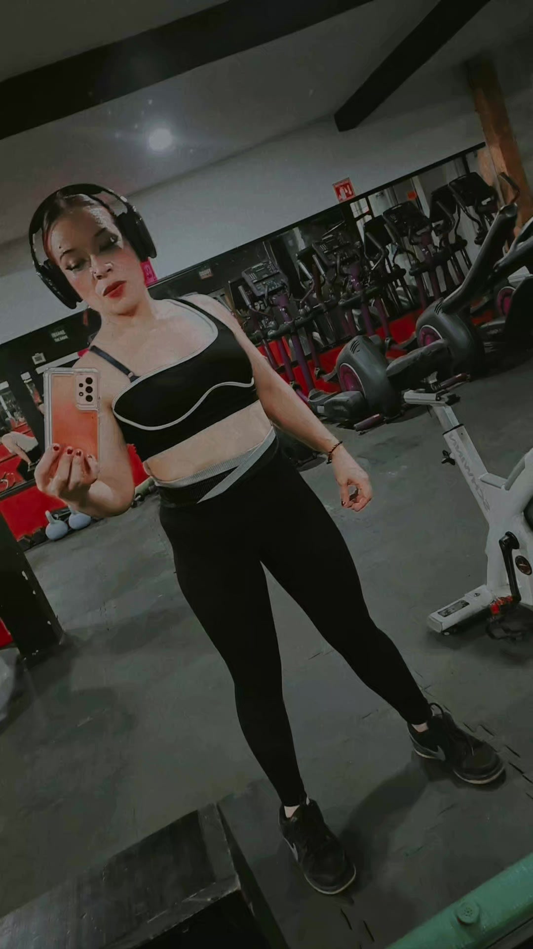 @🦇𝖏𝖔𝖛𝖎 C.H🦇