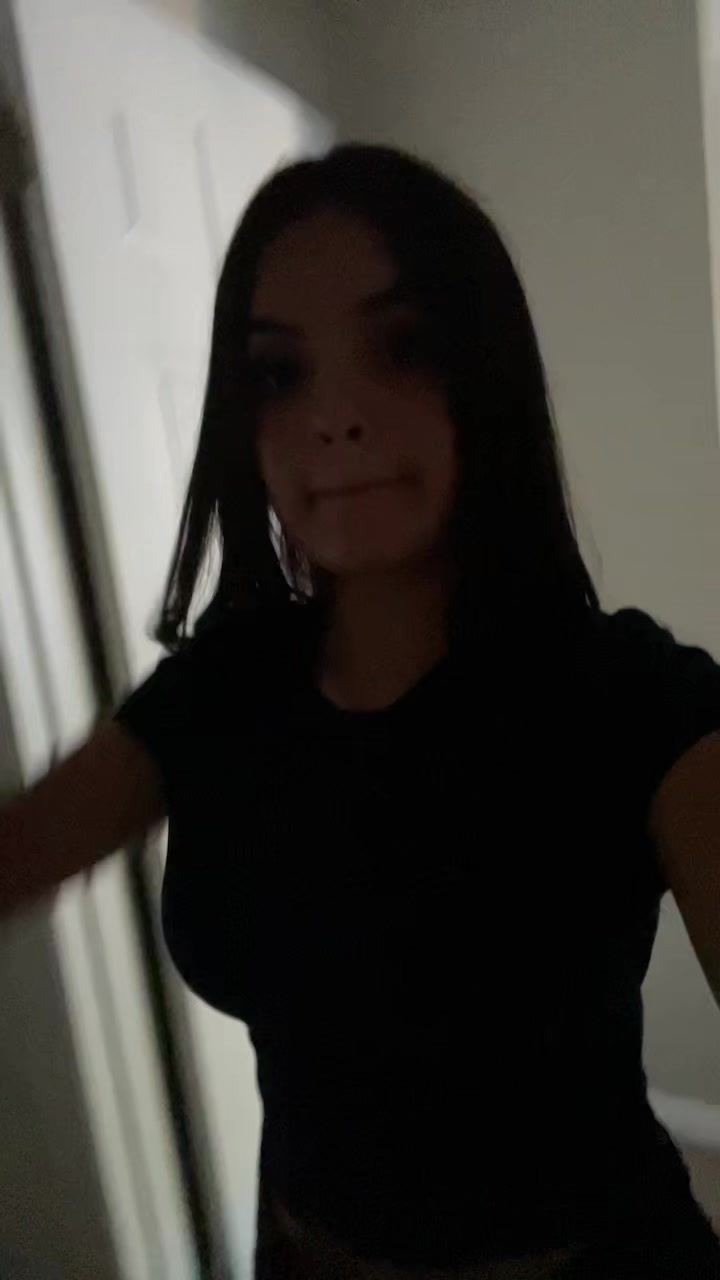 @️💋alicia💋
