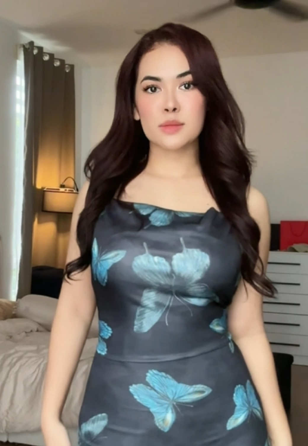 @Debvchi