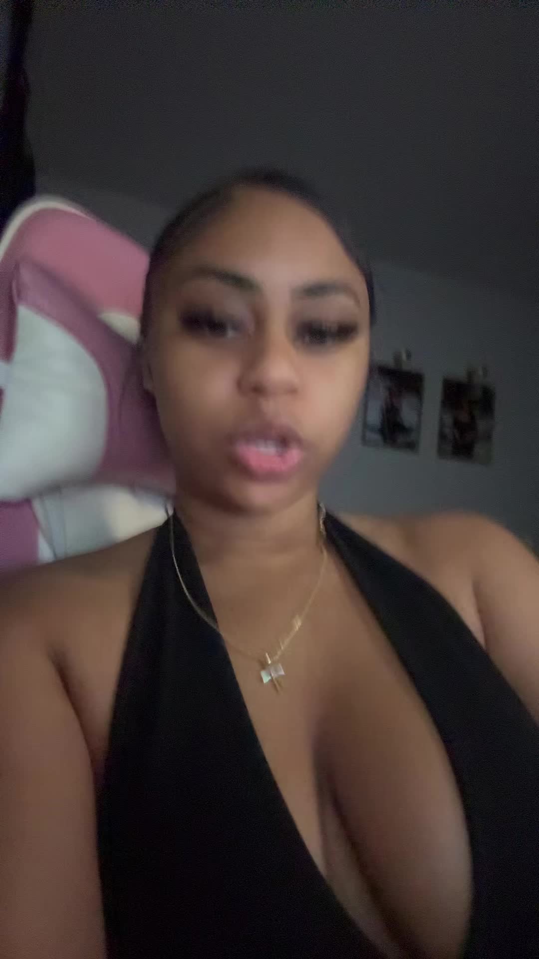 @Kaylalebomb ✨