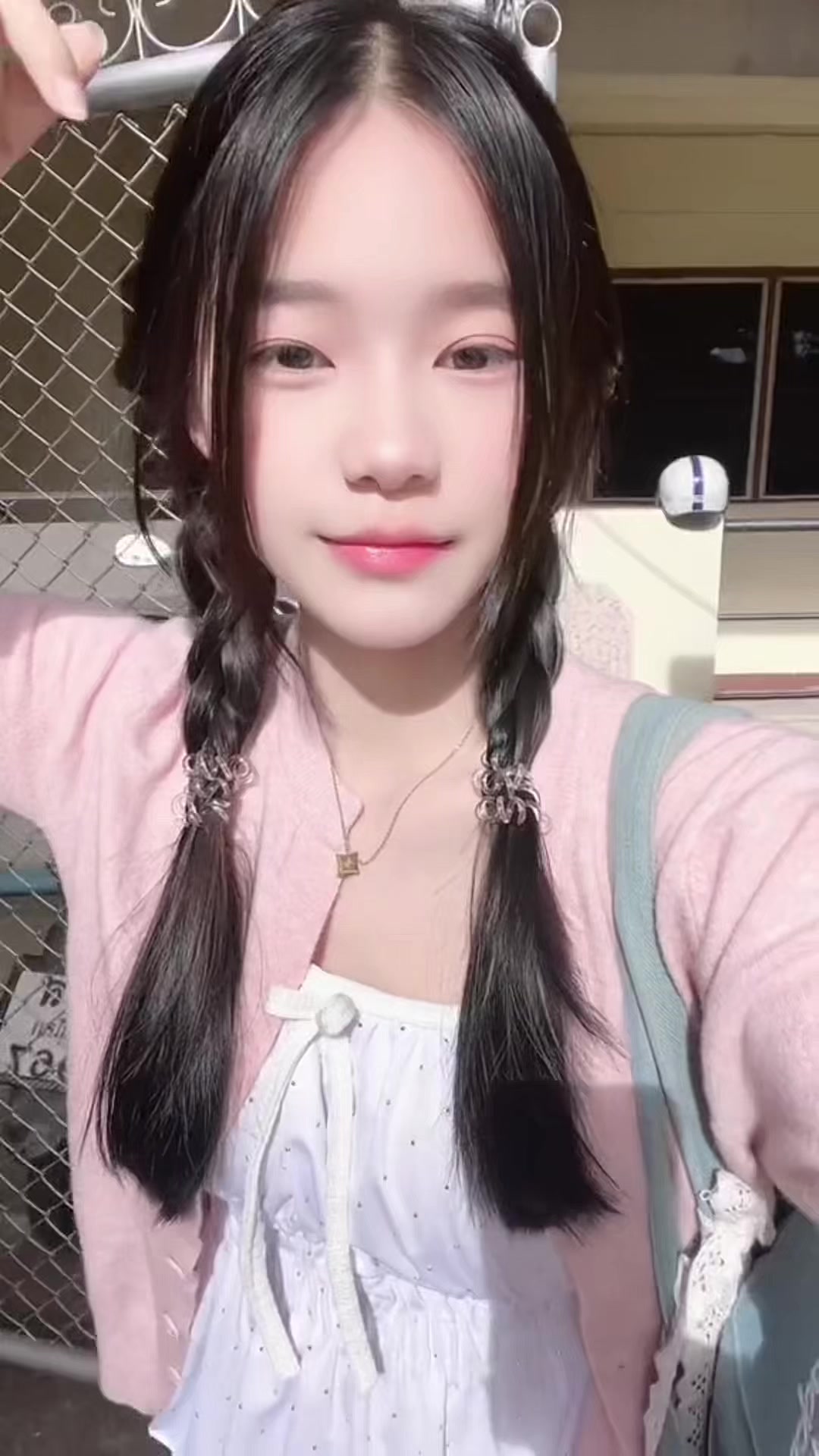 @prae_jj
