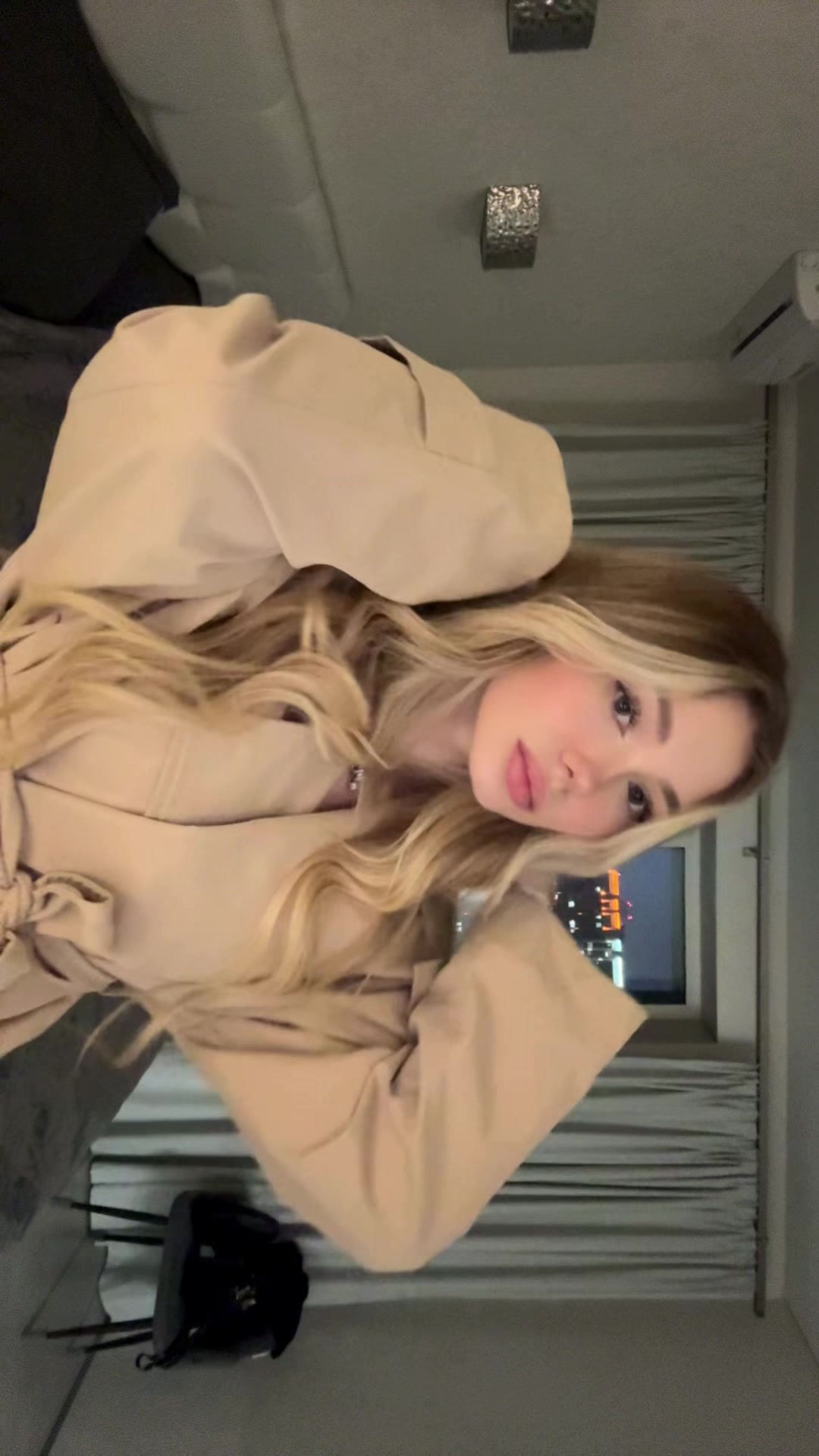 @lizafuckinghell